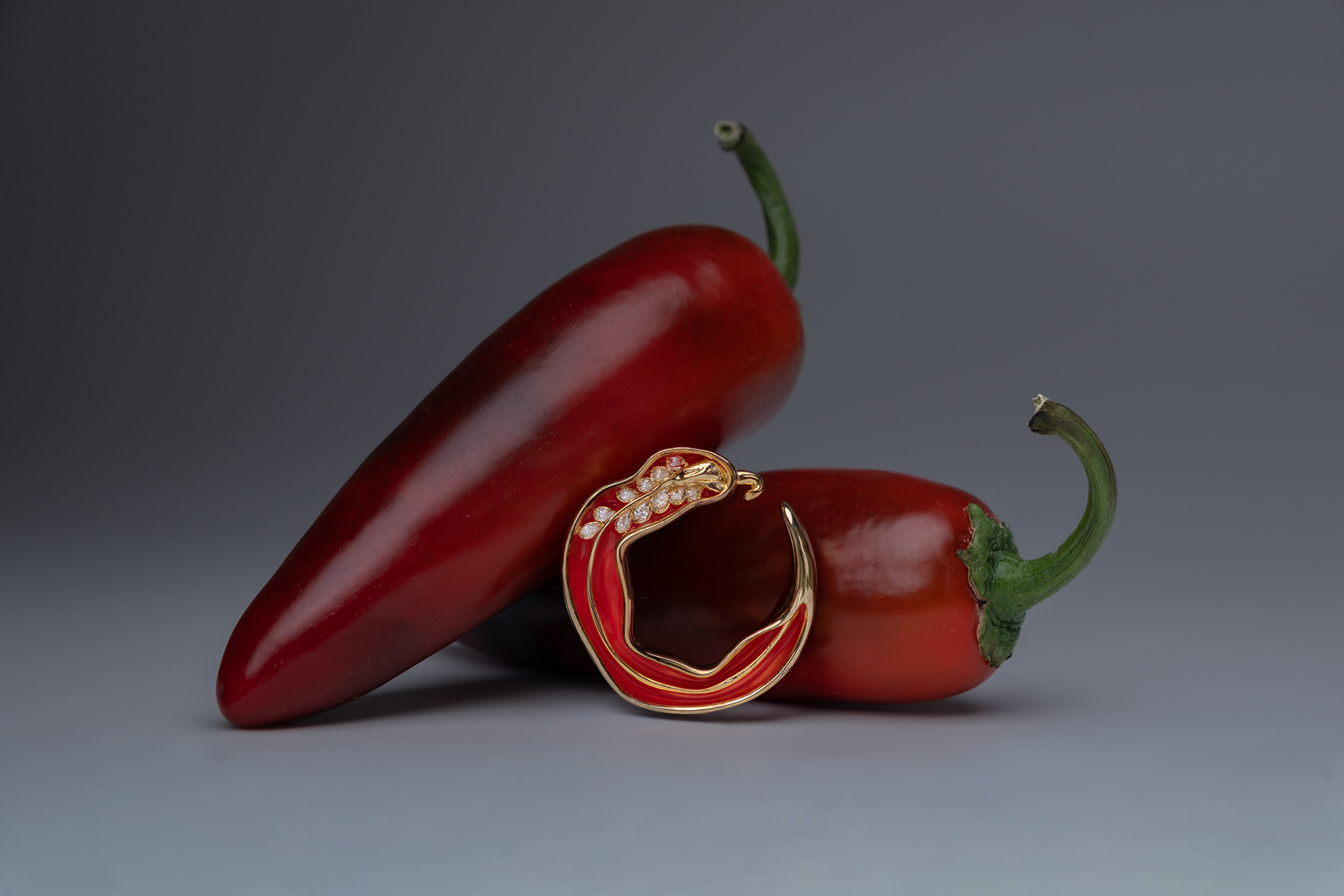 Cocoerow Cayenne Ear Cuff in gold vermeil, lifestyle image