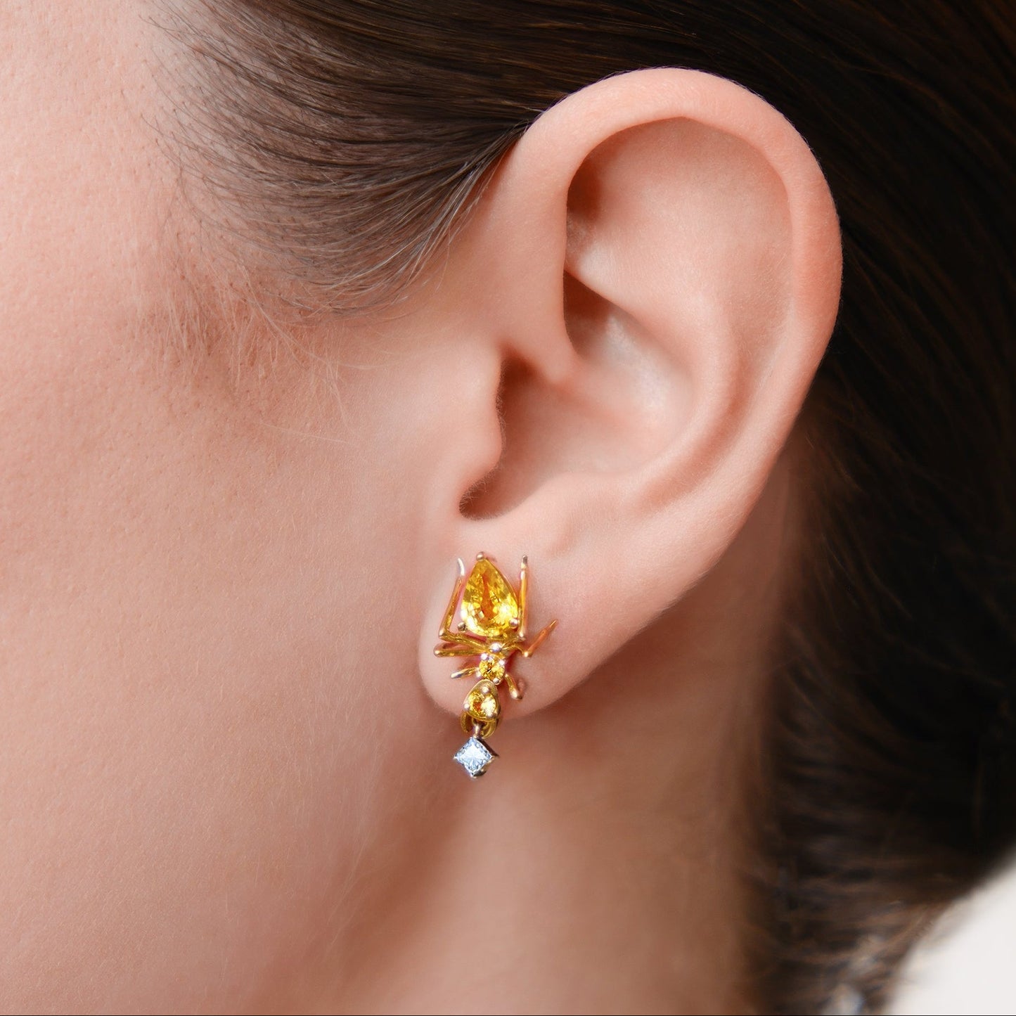 Cocoerow Kokoro Stud Earring 14K Yellow Gold Yellow Sapphire Diamond Sculptural Fine Jewelry Front View